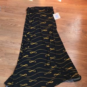 *NWT* Lularoe maxi skirt small