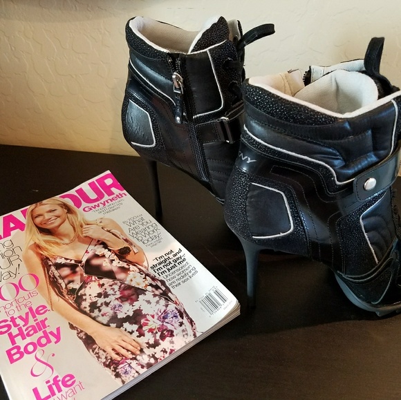 Black booties - Picture 4 of 4