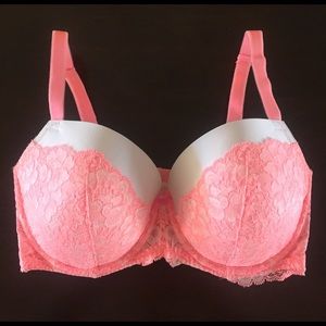 Victoria's Secret Demi Bra (LIKE NEW!)