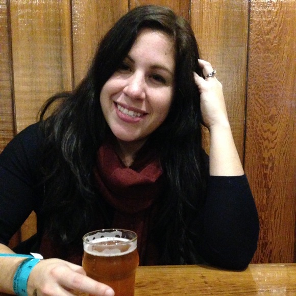 Meet your Posher, Anita - Picture 2 of 2