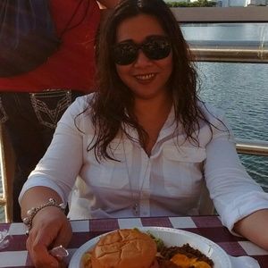 Meet your Posher, Lani