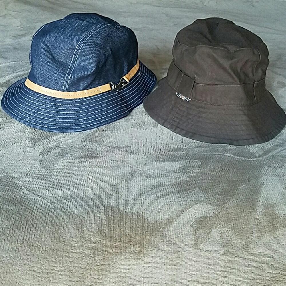 !!SOLD!! 2 hats 1 Coach brand, 1 Burberry brand