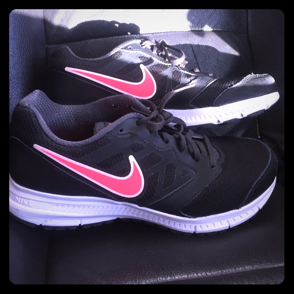 Sold Brand new Nike downshifter 6