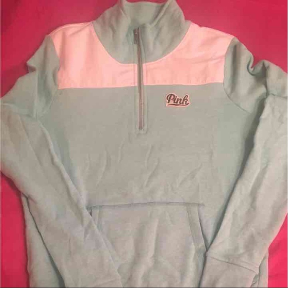 PINK Sweatshirt