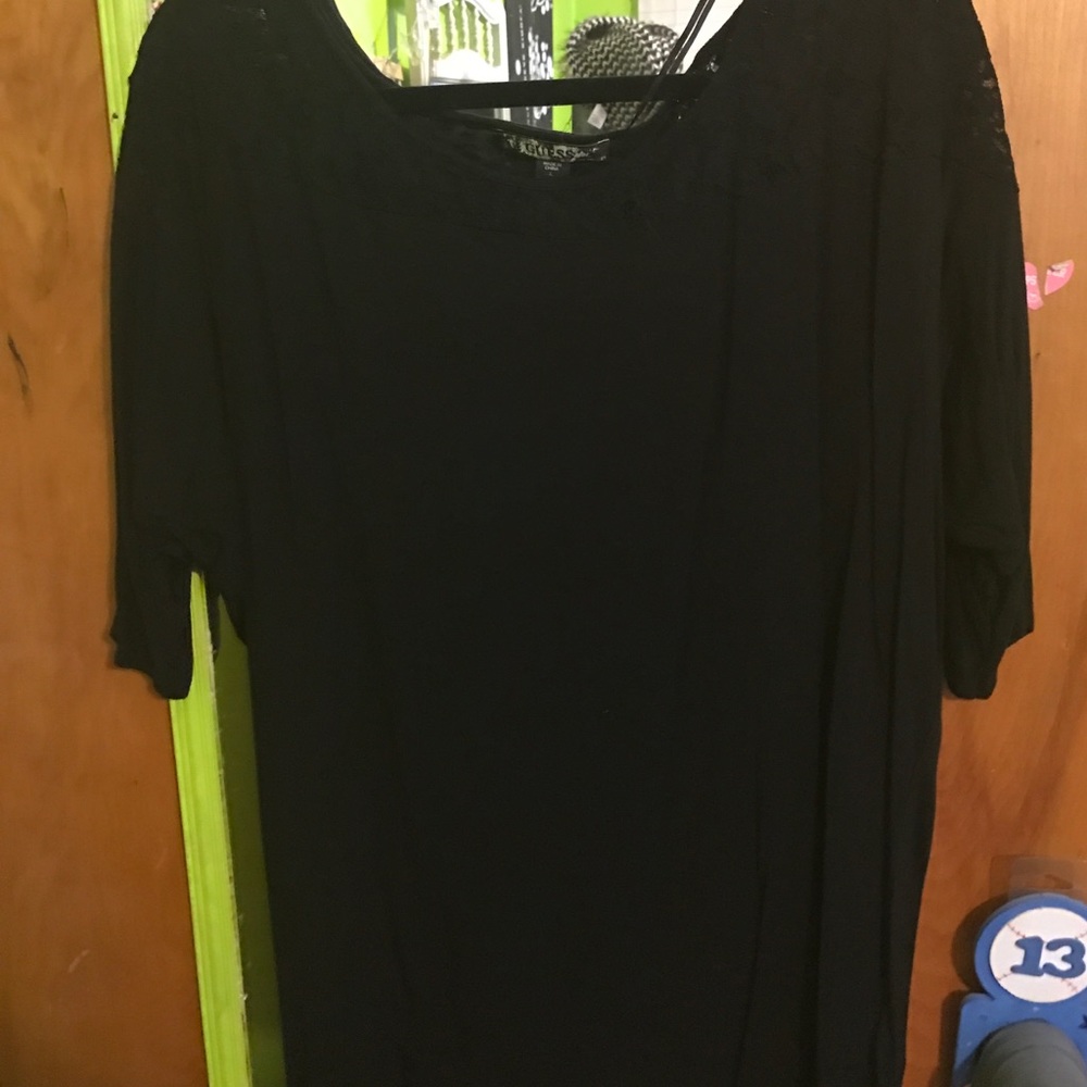 Guess tshirt
