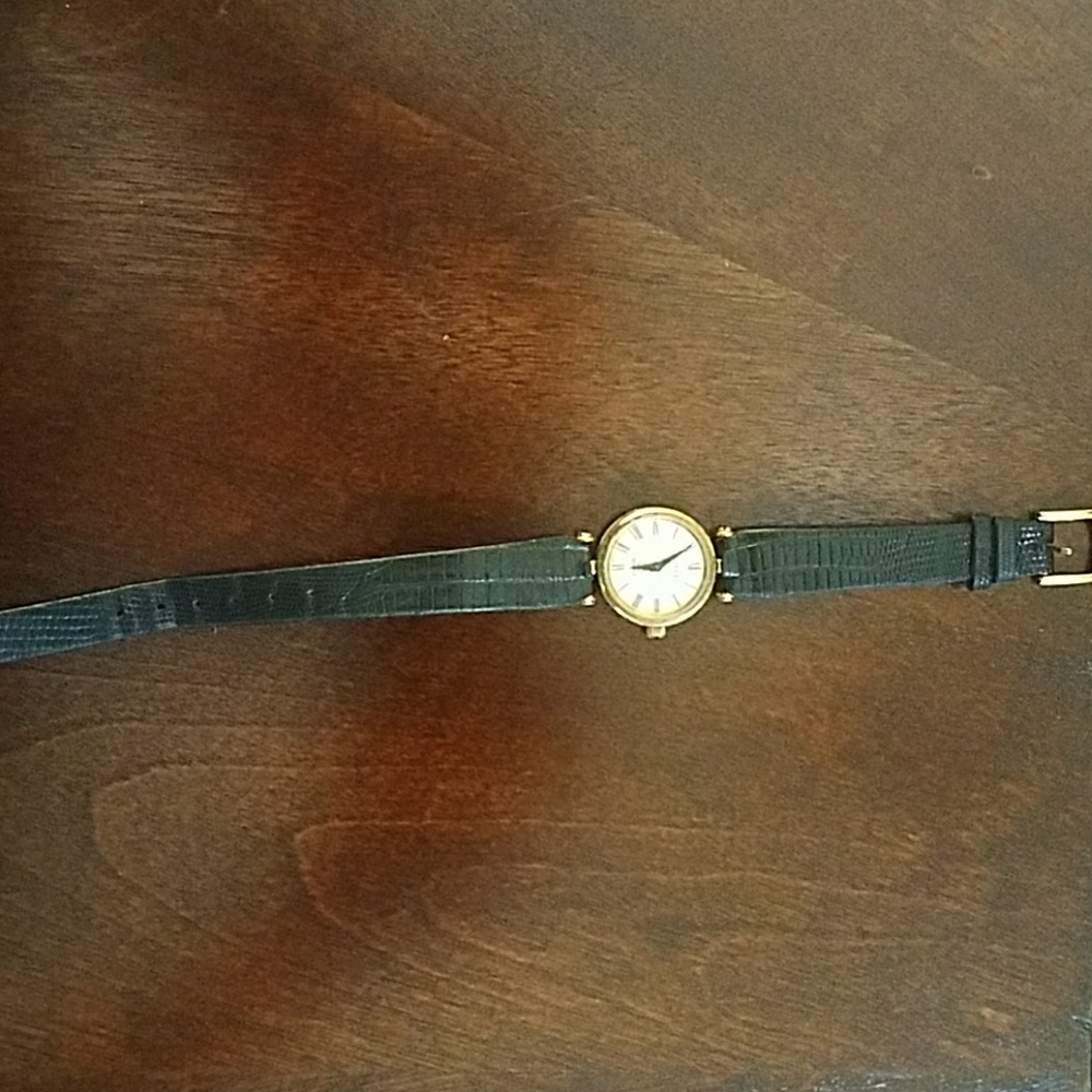 Used  Authentic Gucci ladies watch