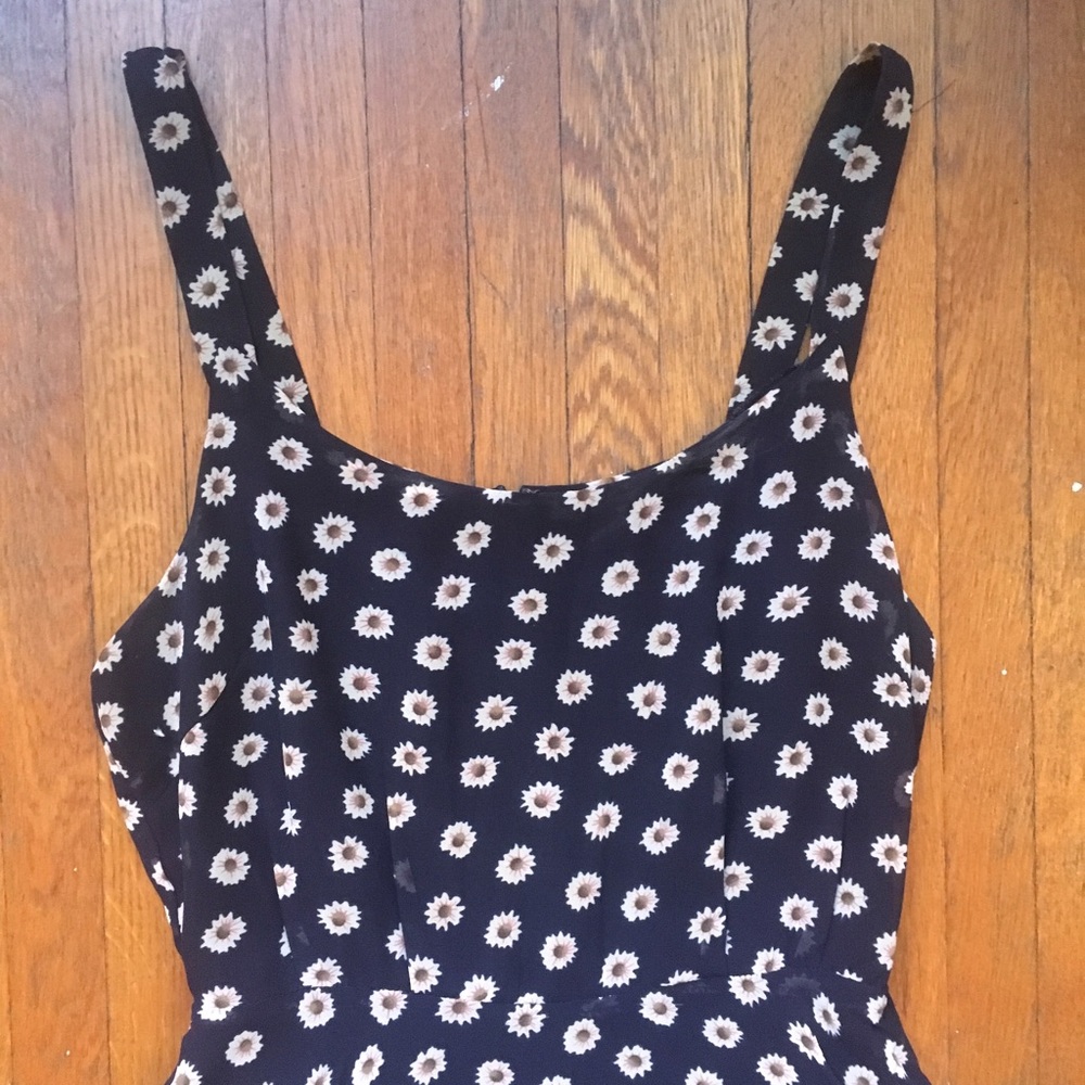 ❌donated❌ Floral pattern skater dress - Picture 5 of 7