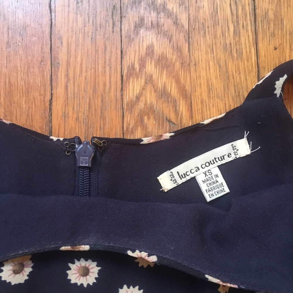 ❌donated❌ Floral pattern skater dress - Picture 7 of 7