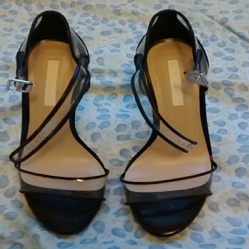 BCBGeneration Strap heels