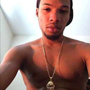 Meet your Posher, Julio