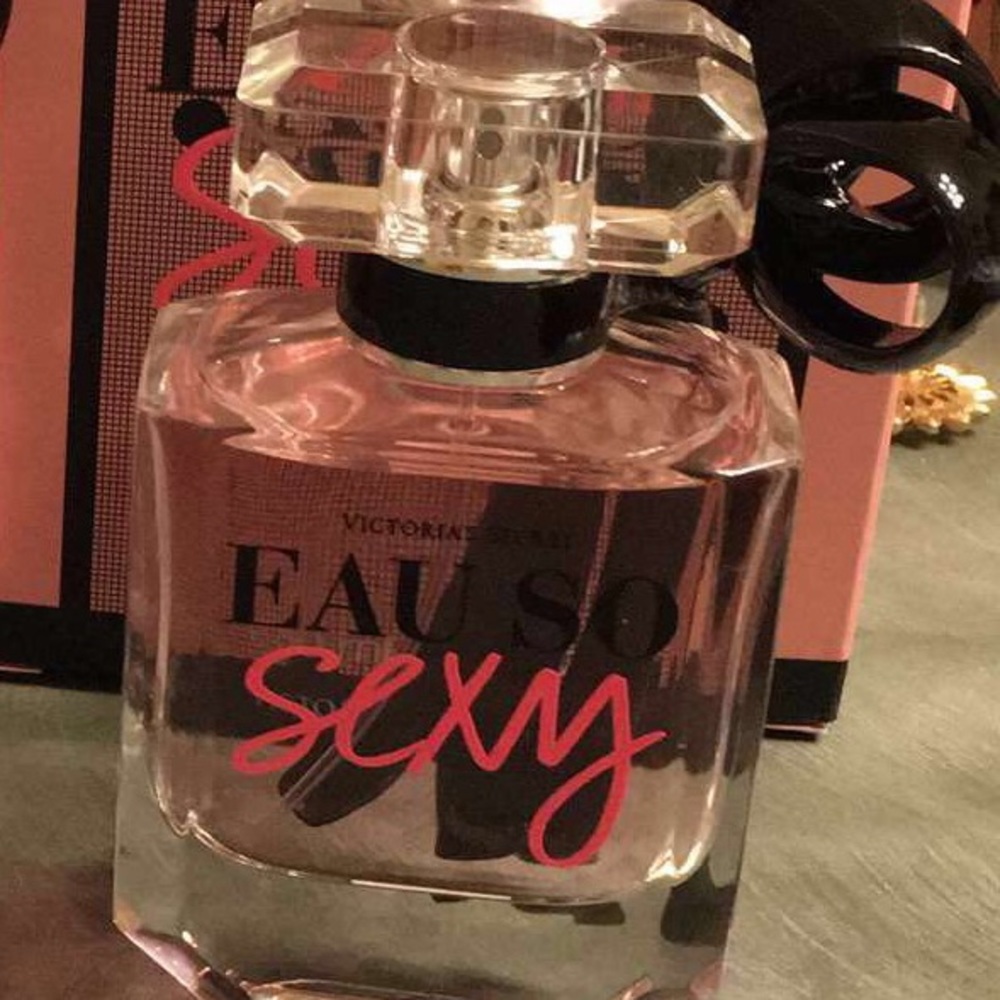 So sexy EAU VS