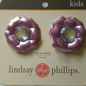 Lindsay Phillips Snaps NWOT