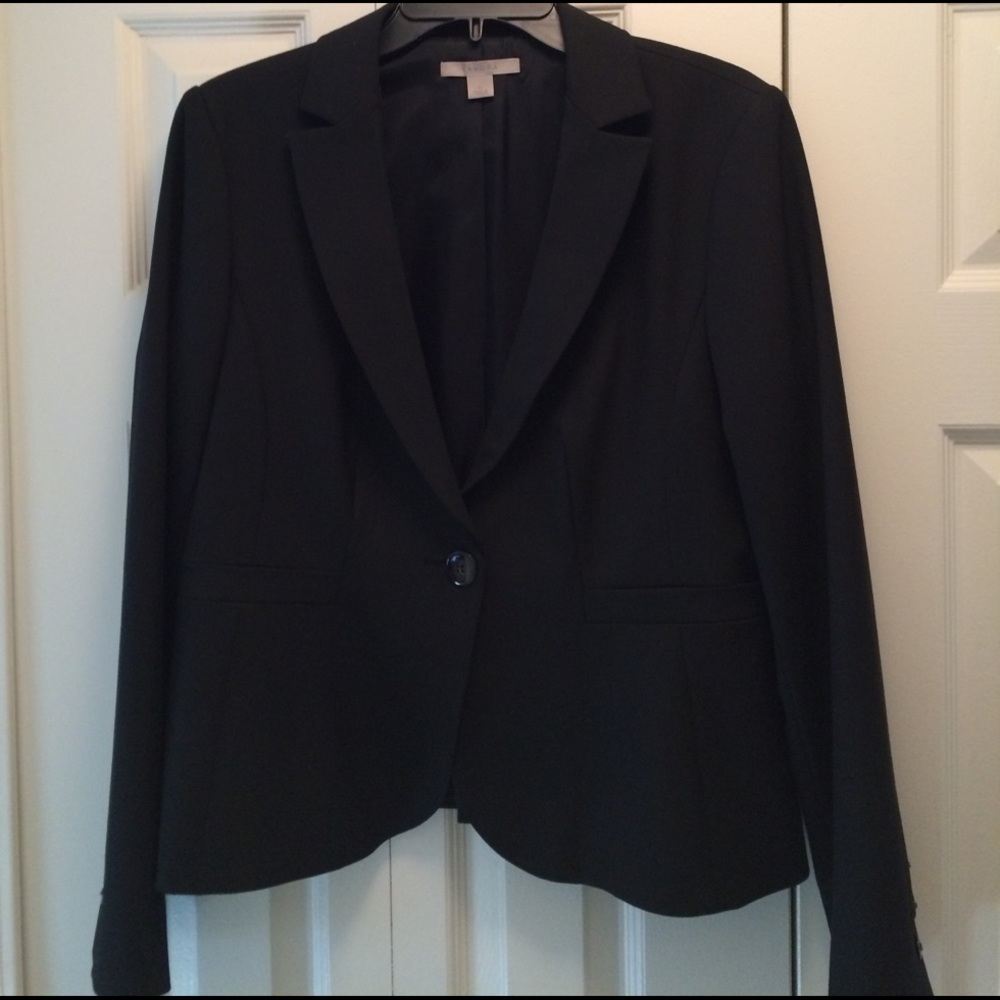 Brand new Tavora black blazer