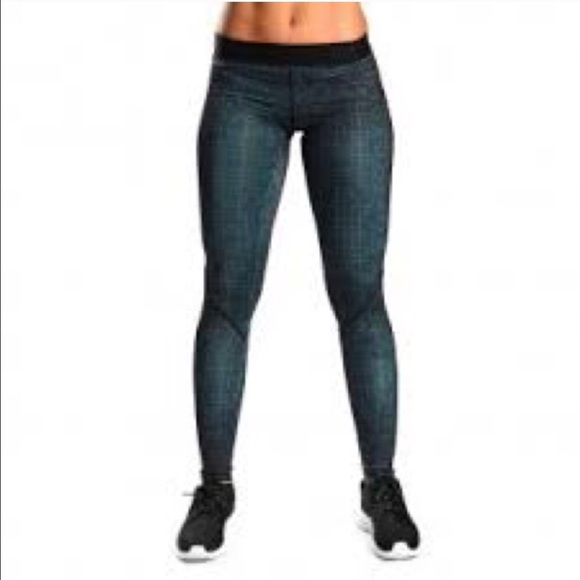 Gymshark Ambition leggings - Picture 3 of 3