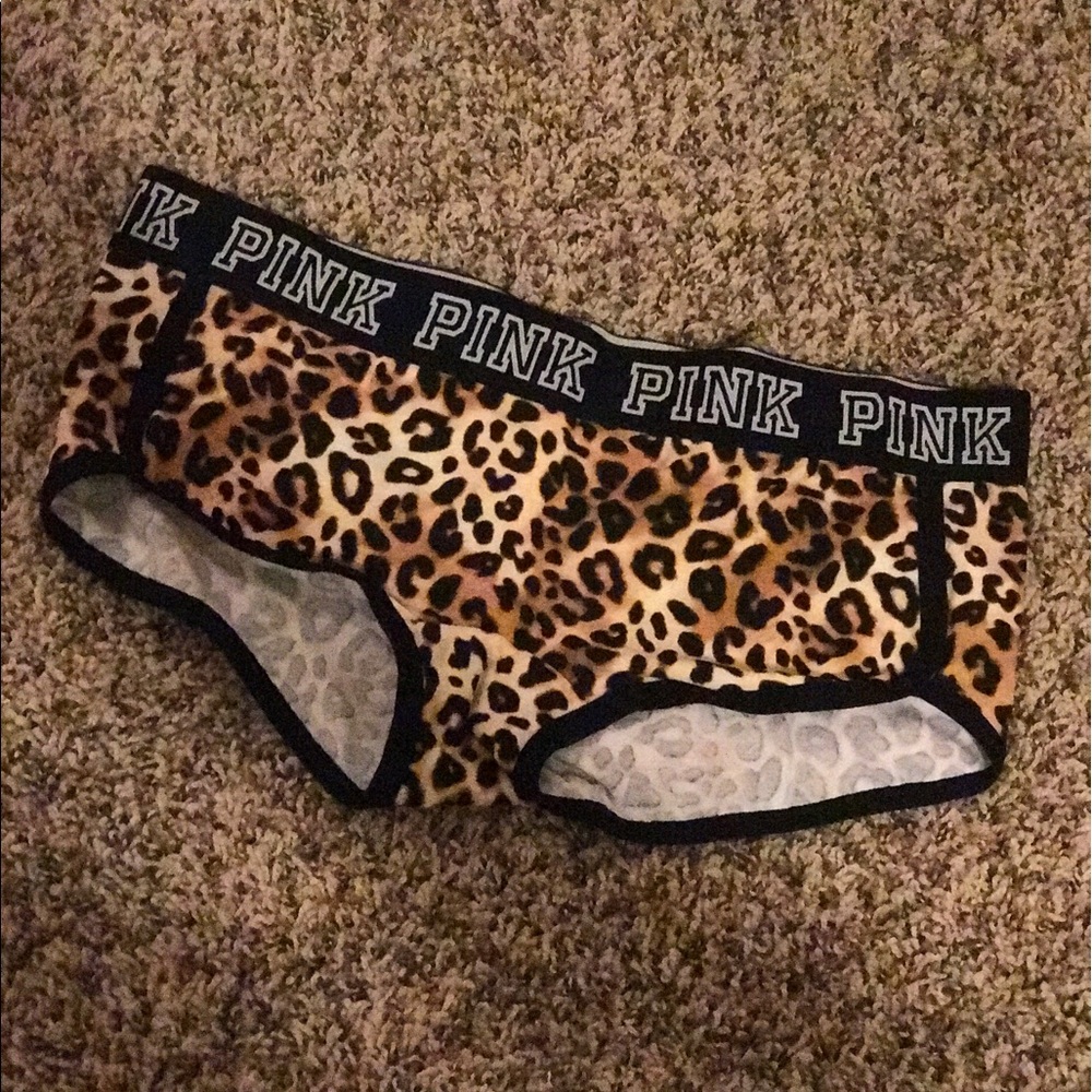 NWT PINK 🐆 print panties!