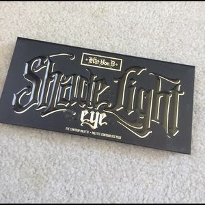 Kat Von D Shade + Light Palette