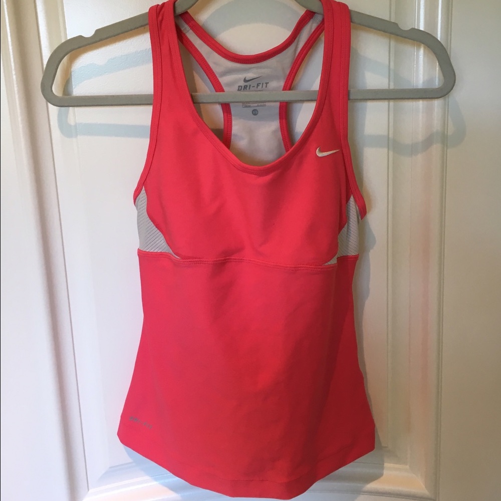Pink DRI -FIT Nike workout top