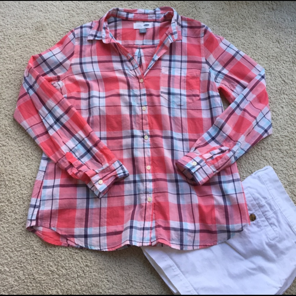 DONATED Old Navy Classic Plaid shirt - Picture 1 of 3