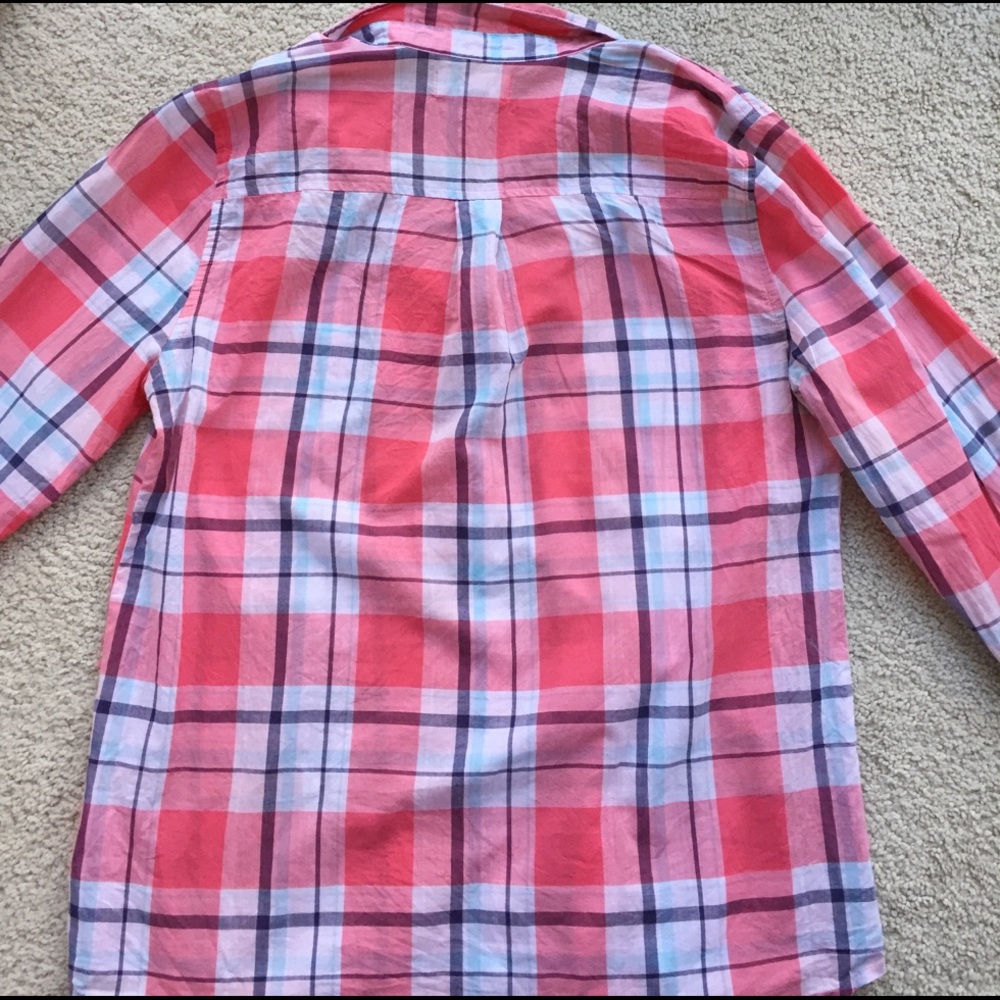 DONATED Old Navy Classic Plaid shirt - Picture 3 of 3