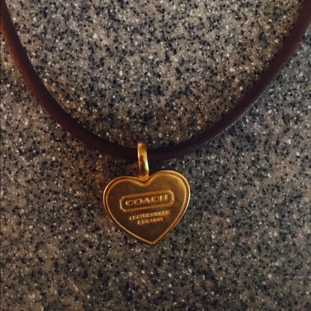 Vintage Coach Gold Heart Collar Necklace