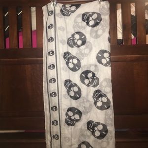Skull Scarf