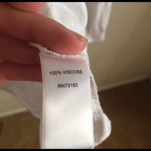 White button up blouse - Picture 2 of 3