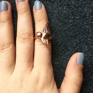 Rose gold sparrow ring LAST CHANCE