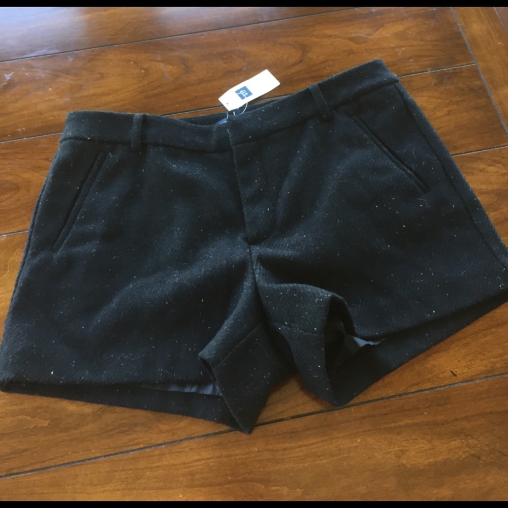 GAP NWT ADORABLE WINTER WOOL SHORTS SIZE 8