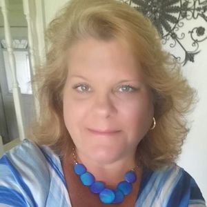 Meet your Posher, Theresa