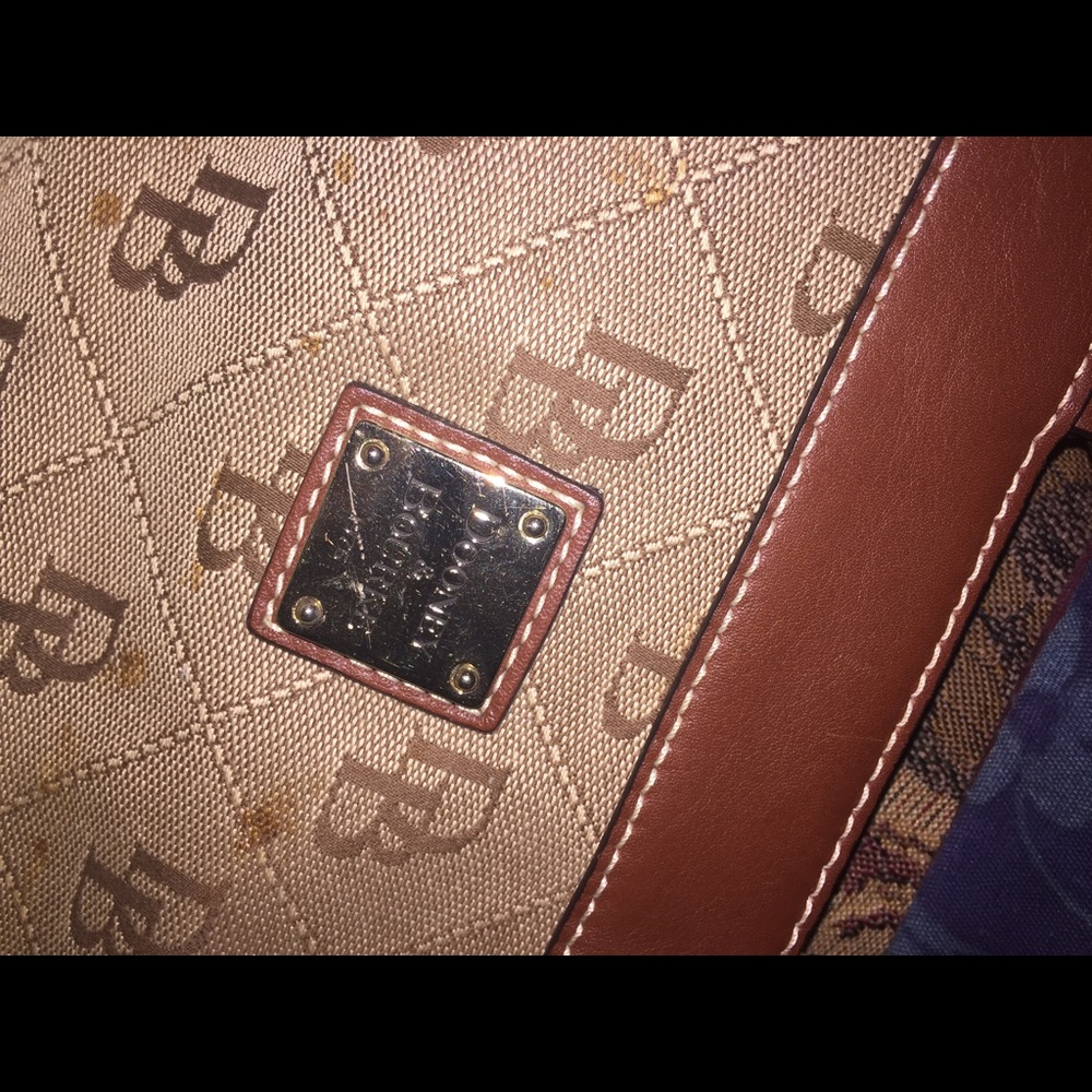 Dooney and Bourke - Picture 3 of 4