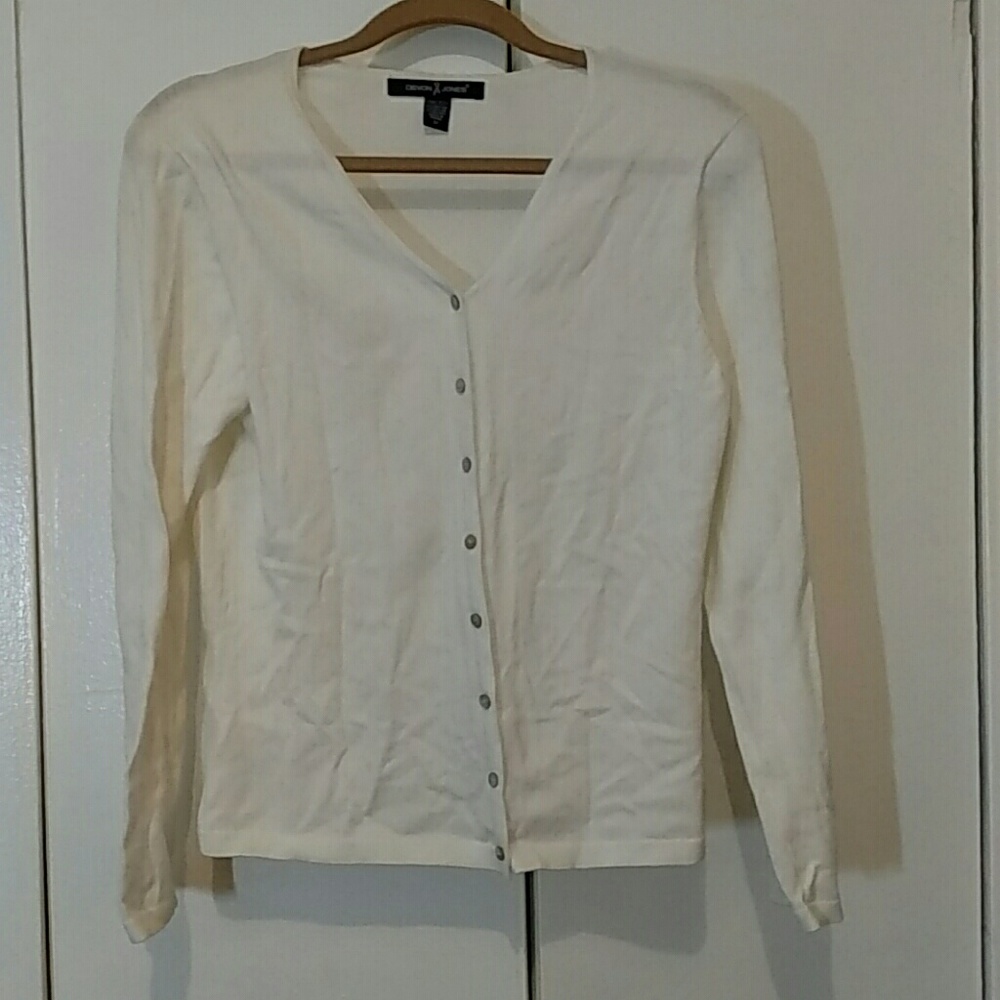 M NWOT White Cardigan