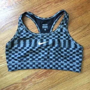Nike Pro Dri - Fit Sports Bra