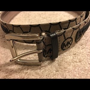 Michael Kors Leather Belt