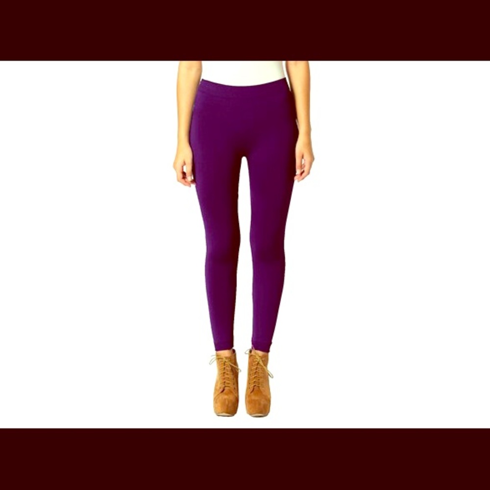 BOGO 50% off ALL HAUTE LEGGINGS LISTED! any color