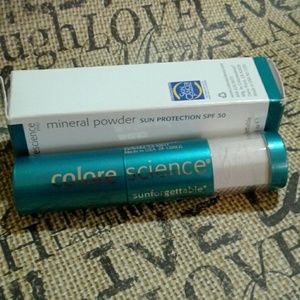 COLORESCIENCE mineral powder sun protection