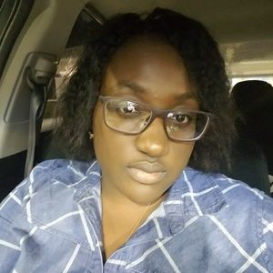 Meet your Posher, Natacha