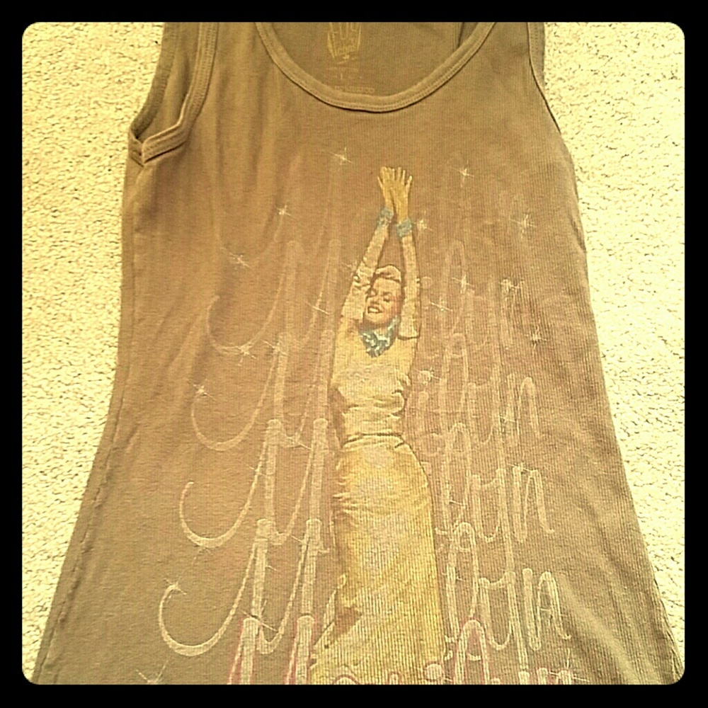 Marilyn Monroe tank top