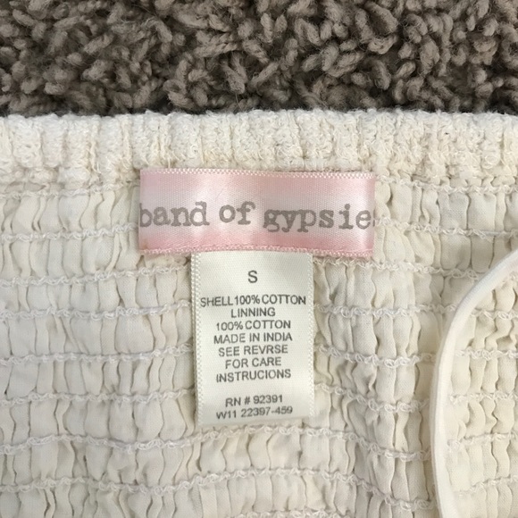 Crochet crop top - Picture 6 of 6