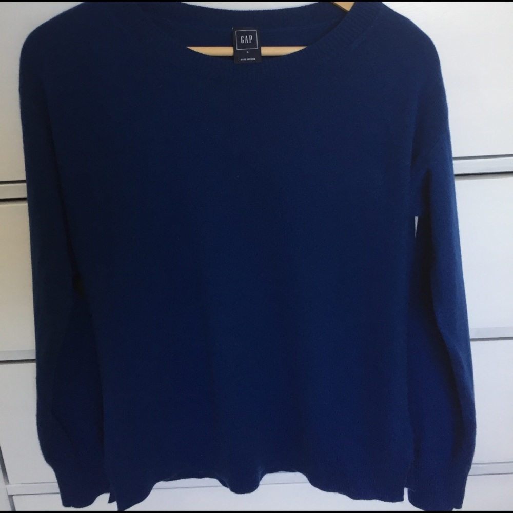 EUC Gap Sweater, Cobalt Blue, Size Small