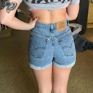 Vintage rolled levi shorts