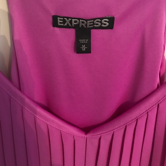 Adorable pink top from EXPRESS! Final sale! - Picture 2 of 3