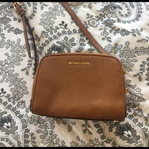 Michael Kors Reese crossbody