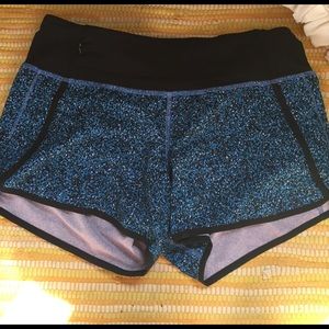 Lululemon shorts size 6