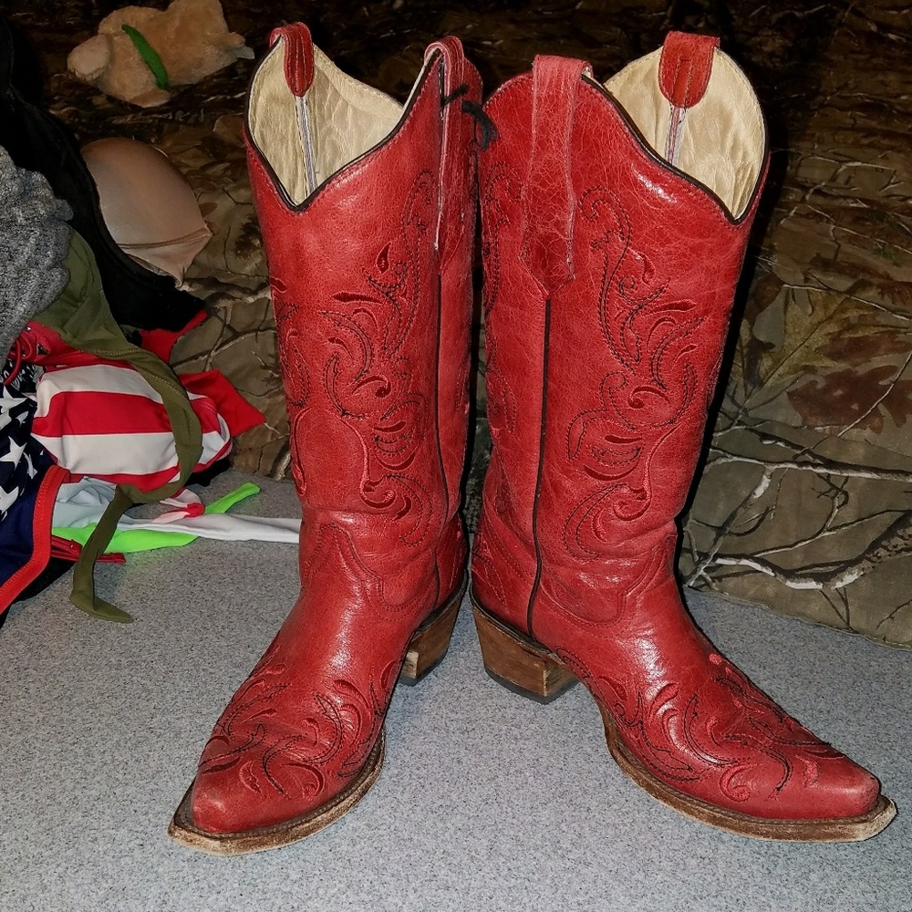 Red Circle G Cowgirl boots size 8 1/2