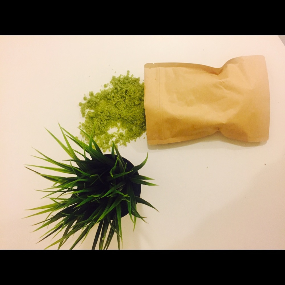 Organic Green Tea Body Scrub "Coffee Me"