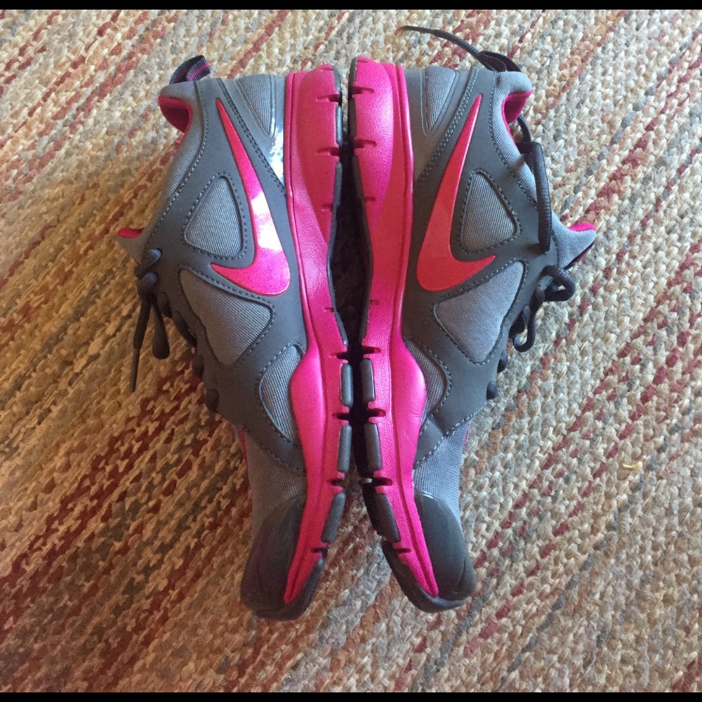 Nike Sneaker shoes
