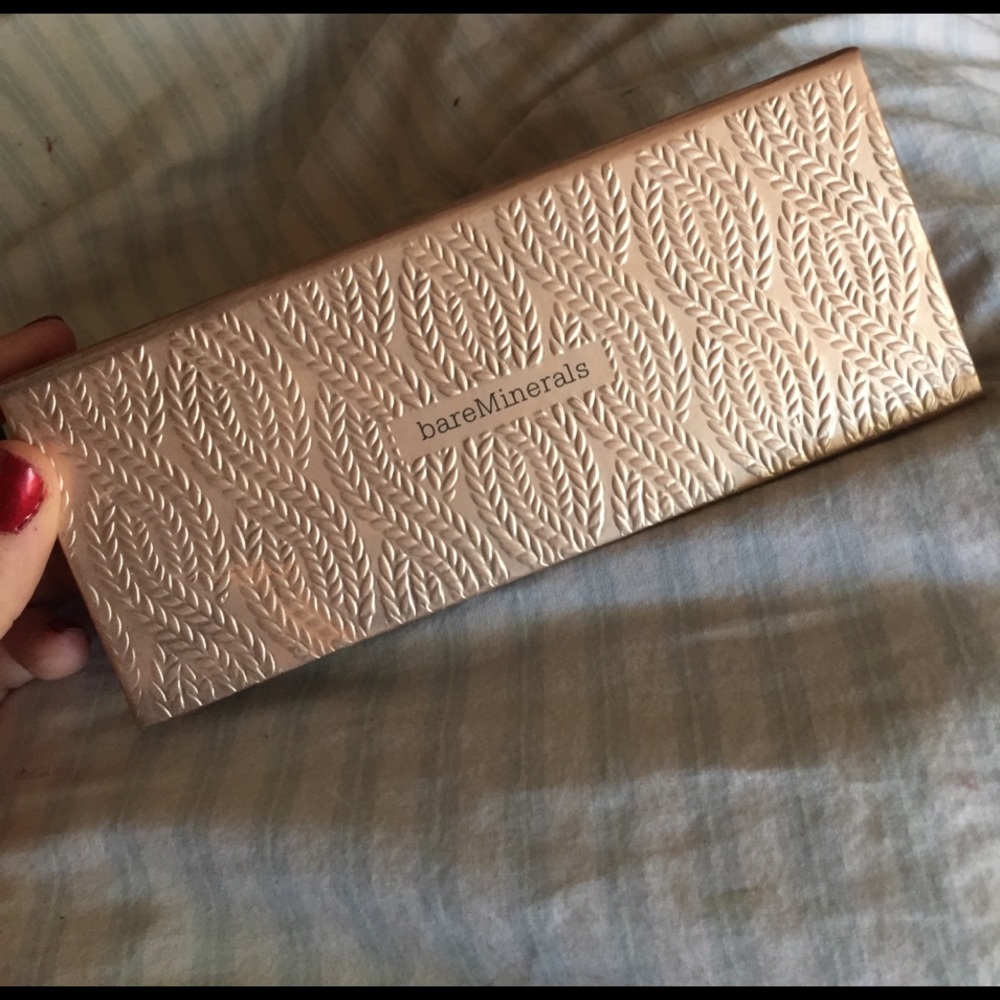 bare minerals contour palette!