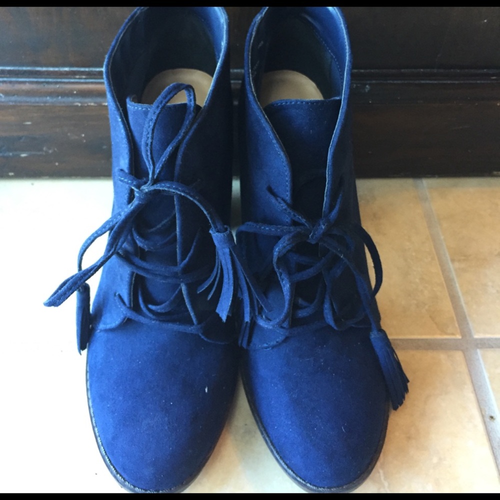 Never Been Worn Just Fab Boots size 8.5