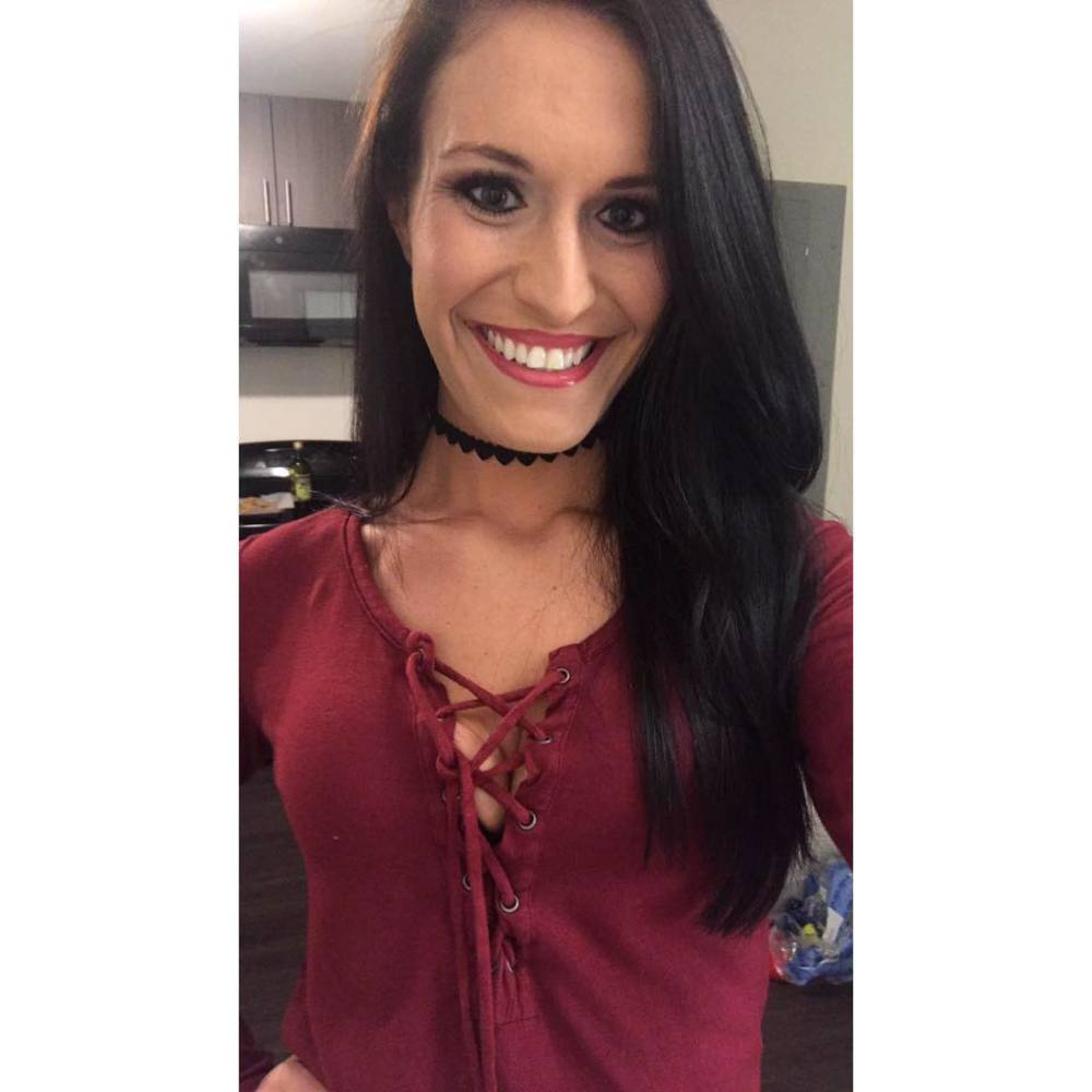 Welcome to my Posh closet! 😘🛍🎁 xox, Christina🖤