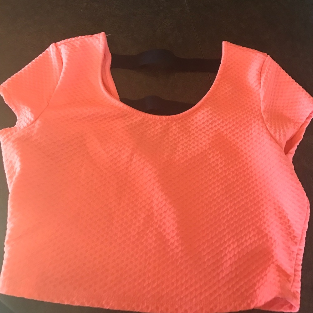 Coral cap sleeve crop top